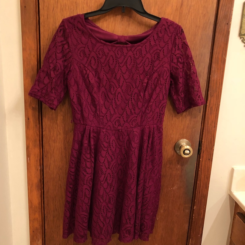 maroon dress